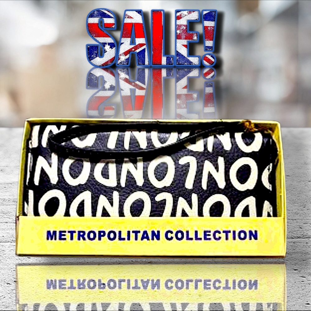 NIB 'LONDON' Zip Around Wallet w/ Gold Strap from the Metropolitan Collection